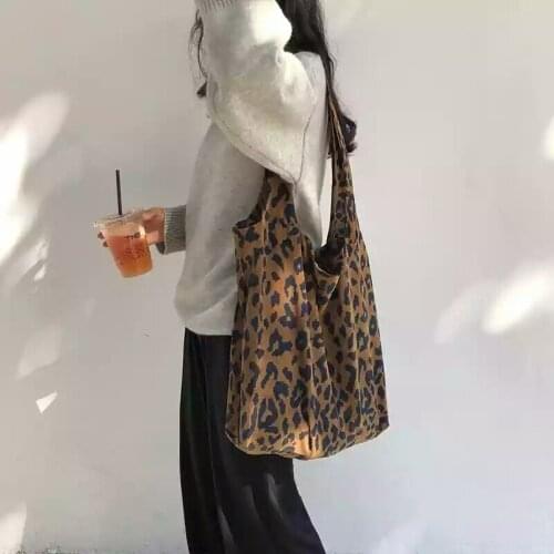 Leopard Canvas Bag Women Shoulder All-match Chic Bag Handbag Corduroy Leopard Bag Shopping Bag Fashion Style iPad Bag New Pouch