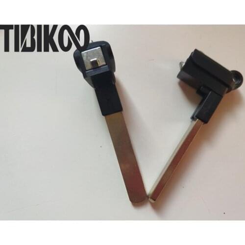 Smart Remote Key Emergency Blade For Subaru XV Old Forester Impreza Outback Legacy Tribeca