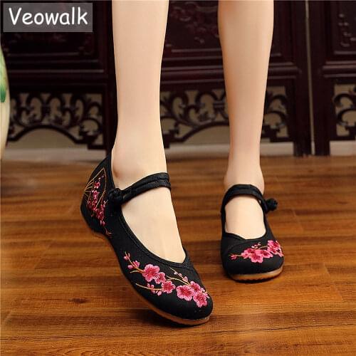 Veowalk Peach Flower Embroidered Women Casual Canvas Ballet Flats Vintage Ladies Chinese Cotton Embroidery ballerina Shoes