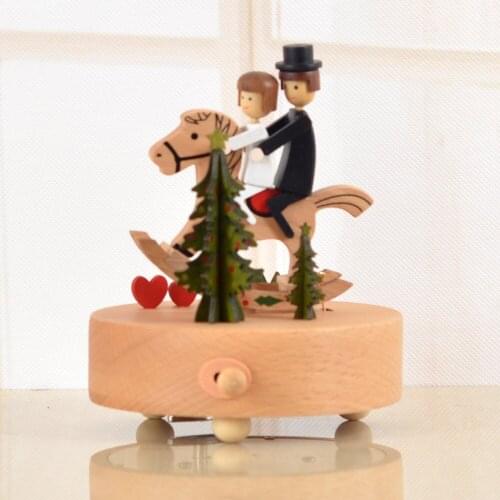 European-style lover horse-riding music box wooden music box holiday gift wooden crafts home decoration