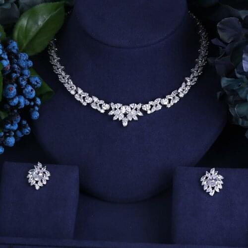 Luxury brilliant cubic zirconia Clear zirconia flower and cirrus fashion style wedding bridal earring necklace jewelry set