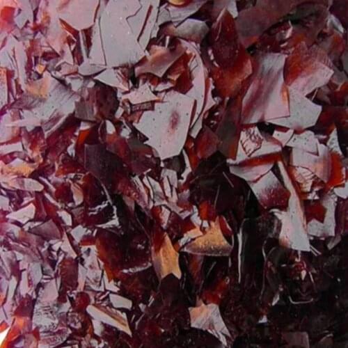 Natural shellac flakes for wooden use