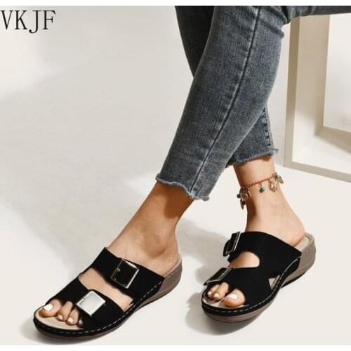 Womens Summer Flip-Flops Slippers Retro Sandals Women 2021 Flat Shoes Ladies Outdoor Thick Bottom Female Fashion Slides