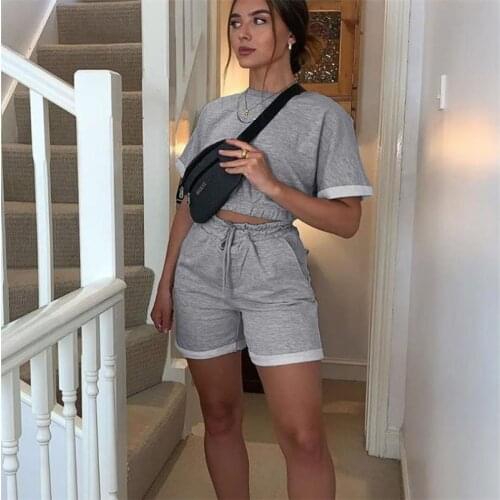 FUFUCAILLM 2021 New Women Sporty Set Solid Color Short Sleeve Tops + Elastic Waist Crimping Shorts 2PCS Active Casual Tracksuit