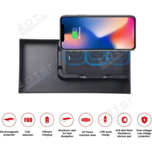 QI Car Wireless Charger For Lexus ES300H 2018 Intelligent Infrared Fast Charging Phone Charger for iPhone Samsung Huawei