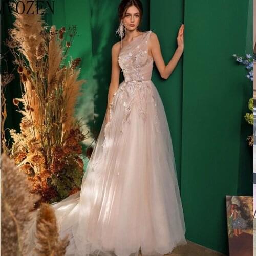 Elegant Champagne Wedding Dresses Tulle A-Line Embroidery Pleat Court Train Wedding Dress Bridal Gowns robe de mariage