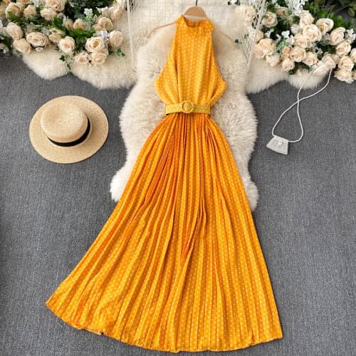 Summer 2021 New Sexy Strapless Hanging Neck Vestidos Female Round Neck Heavy Pleated Midi Dress GK571