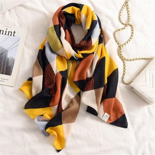2020 New Brand women scarf fashion print cotton spring winter warm scarves hijabs ladies pashmina foulard bandana plaid