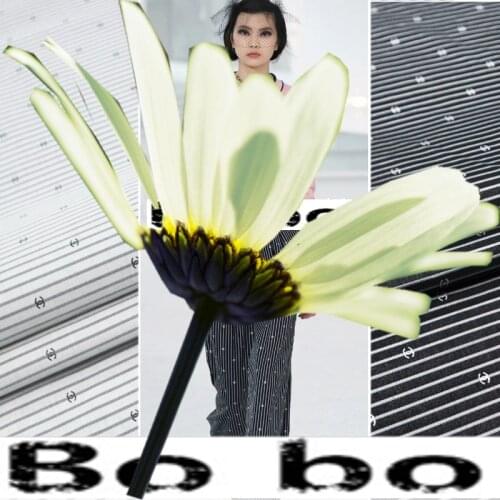 Elegant three-dimensional yarn-dyed jacquard suit suit windbreaker coat brocade fashion fabric