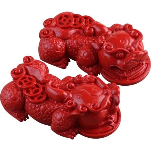 Cinnamon Weapons, Mink Ornaments, Town Houses, Vehicle Ornaments and Crafts Brave troops Craft Pendant