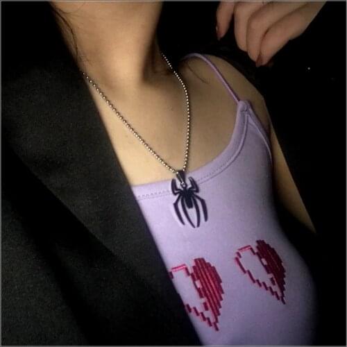2021 New Gothic Style Alloy Geometric Spider Necklace Pendant for Woman Hip-Hop Trend Necklace Spider Necklace Jewelry Wholesale