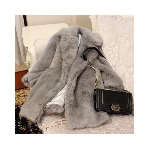 Top brand High-end New Style Fashion Women Faux Fur Coat 18S21 high quality