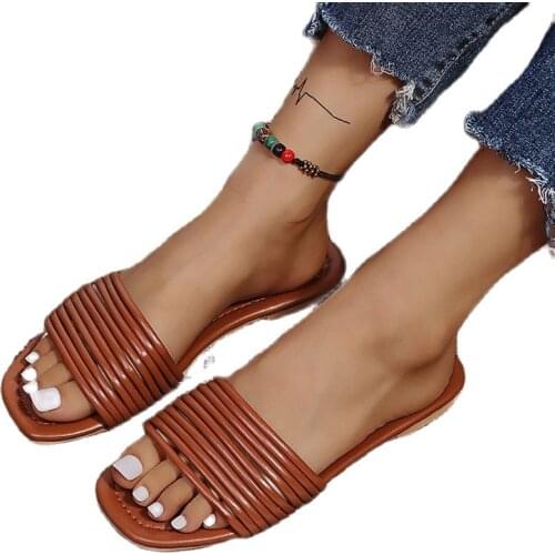 Womens Summer Sandals Flat heel Fashion Fashion Outerwear Flat Beach Shoes Flip Flops Casual Women Slippers Flats Shoes 2021New