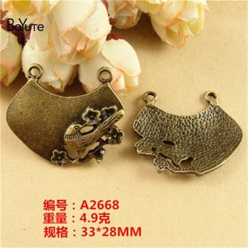 BoYuTe (30 Pieces/Lot) 33*28MM Antique Bronze Plated Magpie Bird Alloy Connectors Charms Pendants for Jewelry Findings
