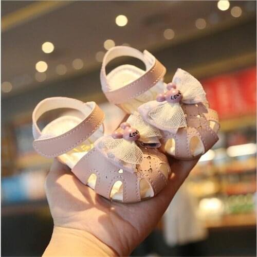 2021 Baby sandals Baby girl fashion bow Summer comfortable and breathable soft-soled toddler shoes Princess shoes newborn shoes