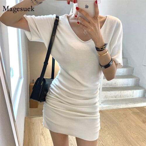 New 2021 Spring Pleated Hem Dress for Women Korean Short Sleeve V-neck Bottoming Dress Solid Ruched Slim High Waist Dress 12880