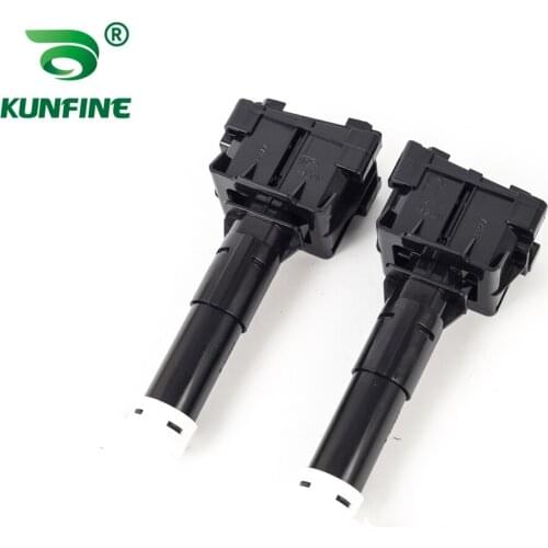 Car Headlight Wahser Nozzle Sparyer Pump Cylinder Car Headlamp Cleaning Jet OEM No. 85208-42040 8520842040 85207-42040 852074204