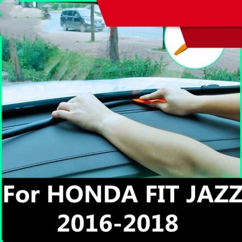 Rubber Soundproof Dustproof Sealing Strip For Auto Car Dashboard Windshield Interior decoration For HONDA FIT JAZZ 2016-2018