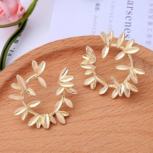 Vintage Gold Color Round Branch Leaves Alloy Stud Earrings For Women Gifts Fashion Jewelry Wholesale