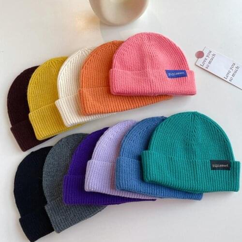 Hot Sales Soft Elastic Solid Color Knitted Beanies Hat Winter Warm Ski Bonnet Skullies Caped