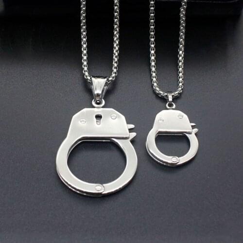 2018 Stainless Steel Jewelry Handcuffs Pendants Necklaces For Men And Women Jewelry link chain Can be Opened Friendship necklace