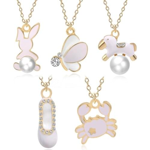 Fashion DIY Cartoon Enamel Animal Necklace Women Kawaii Pearl Crystal Rabbit Bee Horseshoe Crab Pendant Fashion Necklace Jewelry