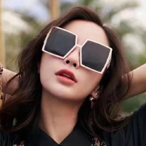 New Thick Frame Women Sunglasses Oversize Fashion Leopard Brand Designer Female Sun Glasses UV400 Tourism Driving Square Glasses