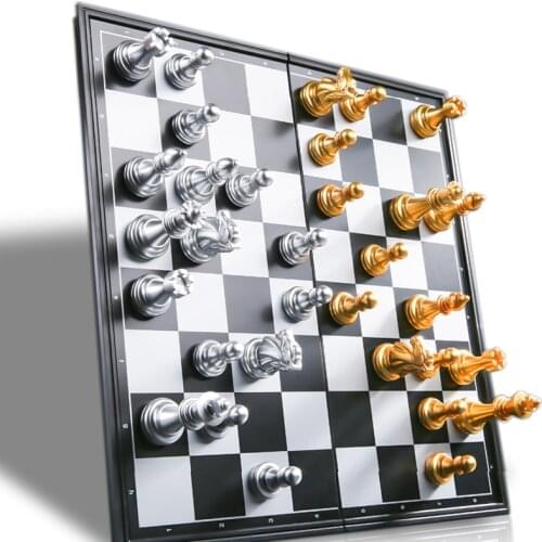 High Quality Chess Game Medieval Chess Set With Chessboard 32 Chess Pieces With Chessboard Gold Silver Chess Set WPC