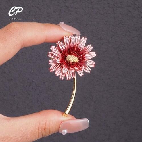 Trendy Enamel Pink Daisy Brooch Flower Pin For Women Gift Simple Accessories