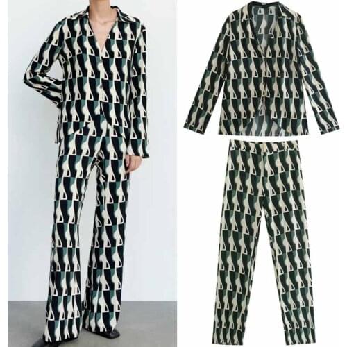 2021 New Women Fashion Pattern Print Leisure Shirts And Wide Leg Long Pants Suits 2 Piece Casual Outfit Blouse Trousers Sets