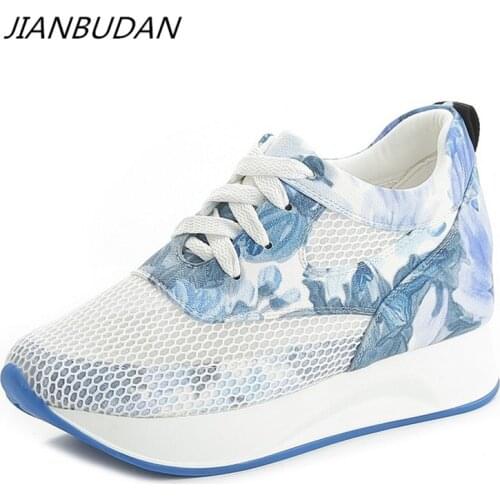 JIANBUDAN Height Increasing Womens shoes Breathable mesh sneakers Flat platform casual shoes Womens printed shoes sandals