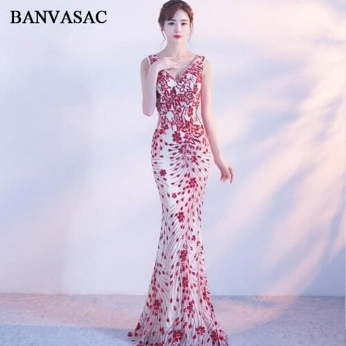 BANVASAC V Neck Red Sequined Mermaid Long Evening Dresses Elegant Party Lace Appliques Backless Prom Gowns