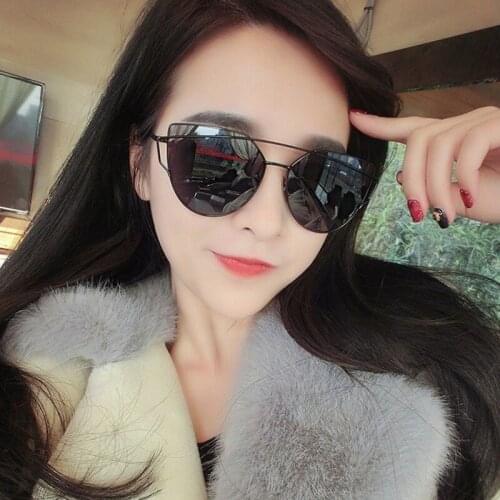 2019 New Female Fashion Style Personality Outdoor Sunglasses Design Master Elaborate Trend Street Snap Driving Beach Sun Glasses