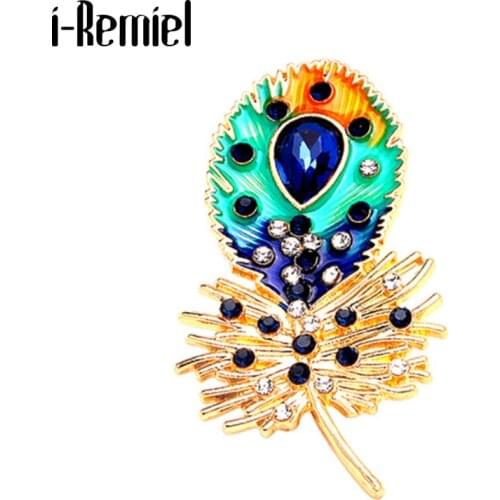 Vintage Peacock Feather Enamel Pins Brooches Women Pearl Luxury Jewelry Party Office Casual Scarf Buckle Clothing Accessories