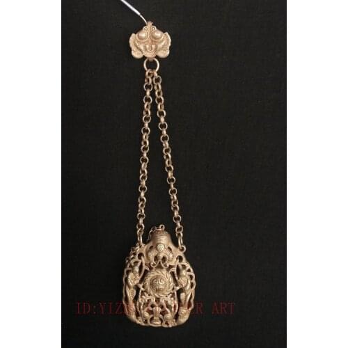 YIZHU CULTUER ART Collect Old China Tibet Silver Hand-made Figure Fish Statue Sachet Pendant Gift