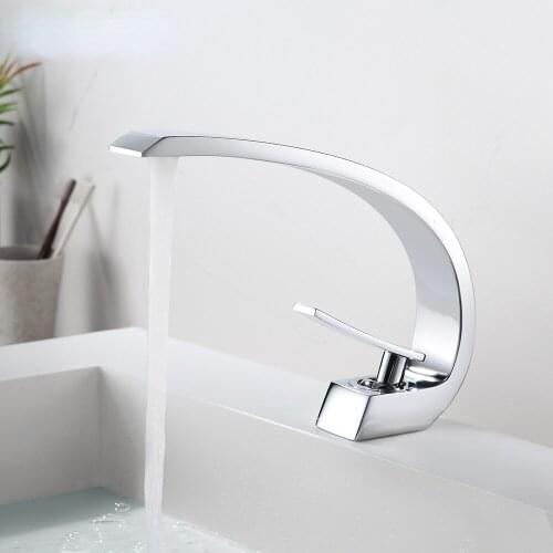 Bathroom Faucets Brass Water Basin Faucet Mixer Tap Chrome Deck Sink Mounted Basin Faucets Hot Cold Water Mixer Tap