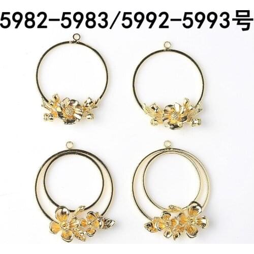 50pcs Gold Color Alloy Material Flower Connector Charm Flower Circle pendant For Earring DIY Wedding Handmade Jewelry Making