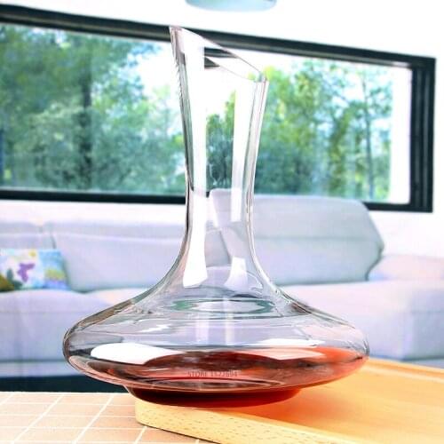 1.8L Classic Wine Decanter Handmade Crystal Red Wine Pourer Vivid Champagne Decanter Red Wine Carafe 60 ounce Capacity