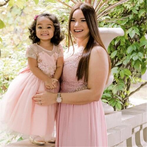 Luxury Sparkly Sequine Pink Mother Daughter Birthday Party Celebration Dresses Short Sleeve Mom Kids Pink Pageant Gowns Custom