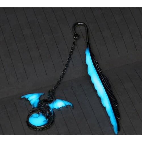 Glow In The Dark Luminous Book Marker Creative Feather Dragon Bookmark Label School Office Stationery W91A