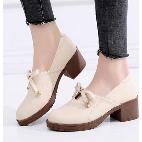 Medium Square Heel Bow Shallow Pumps Women Shoes 2021 Spring Elegant Leather Shoes OL Office Shoes Ladies Oxfords 41 42 43 33