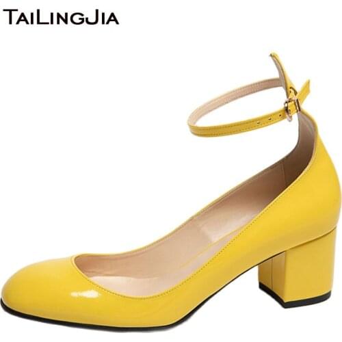 Round Toe Black Heeled Pumps Womens Ankle Strap Block Low Heel Babydoll Mary Jane Shoes 2021 Patent Leather Ladies Chunky Heels