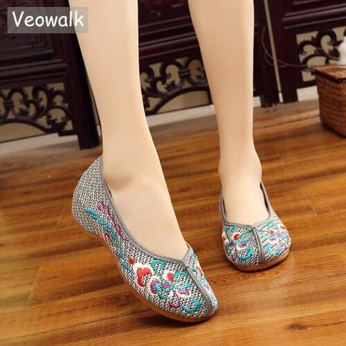 Veowalk Handmade Vintage Women Linen Cotton Knitted Embroidered Ballet Flats Spring Comfort Slip-on Shoes for Elegant Woman