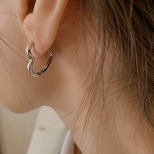 Simple Heart Hoop Earring For Women Silver Color Geometry Simplicity Temperament Cool Style All-Match Unisex Couple Jewelry Gift