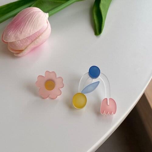 Trendy Creative Cute Geometric Acrylic Flower Earrings Transparent Women' Earring Friendship Jewelry Accessories Gifts