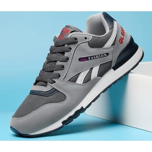 Mens leather sneakers Breathable men casual sports shoes comfortable men shoes Outdoor walking flat shoes Non-slip running shoes