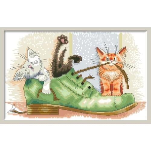 Cats In The Shoe Cross Stitch Patterns Embroidery Kits Kittens Printed Fabric 11CT 14CT Diy Needlework Craft Home Decor Painting