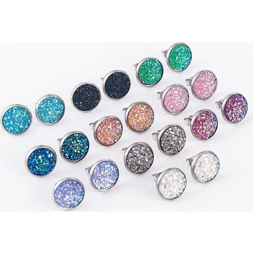 ZHUXUQUN Stud Earrings