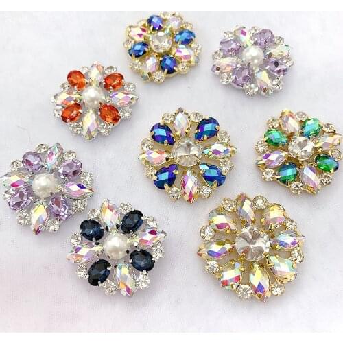 Flower shape Colorful rhinestone applique Silver or gold base Flatback sew On rhinestone brooch for Dance dress decoration