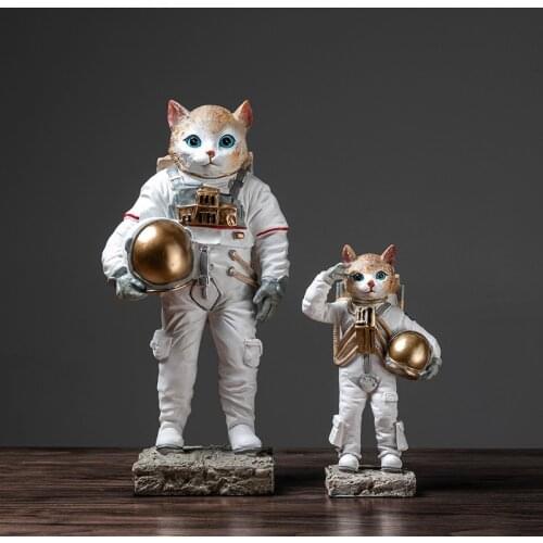 Spaceman Cat Statue Animal Astronaut Cute Cosmonaut Table Piece Home Decoration Modern House Decor